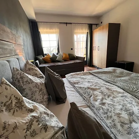 Farma Zleby Πανδοχείο 3*