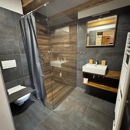 Farma Zleby Inn 2*